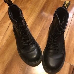 Dr Martens Boots (kids)